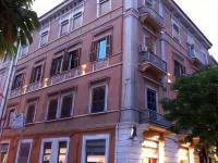 B&B the Queens - parcheggio