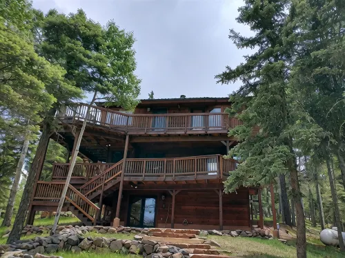 Mountain Cabin with Multi-level Decks, Views, Hot Tub, Family Memories Made Here - Pools