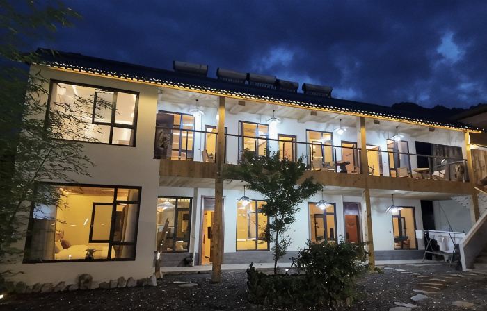 Yifangting (Huangbaiyuan Pristine Scenic Area)