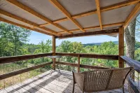 Lucky's Canoe & Kayak Cabin #3 - Caddo River Access! - 2-Star