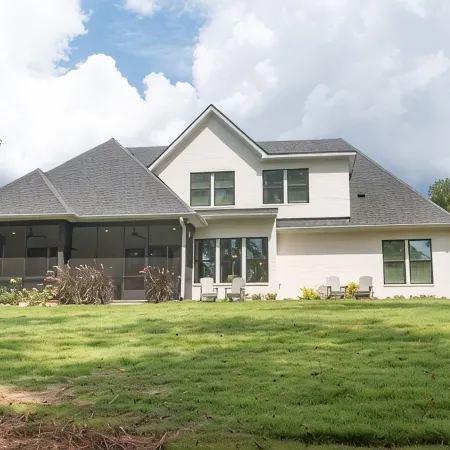 Gorgeous Home so close to Downtown Auburn and Auburn University!!