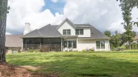 Gorgeous Home so close to Downtown Auburn and Auburn University!! - Butik