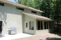 Otter Tail Lake Life (channel access) - 4 Bed/2 Bath - Newly Constructed in 2022 - Chalets