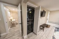 Extra large 1 Bedroom apartment! - Wifi