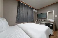 Donghae Guibuin Motel - 2 Sao