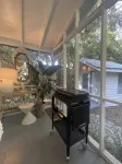 North End, 3 Br Luxury Cottage, Pet Friendly, Private Road, 5 Min Walk to Beach - 4 ดาว