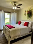 Perfect cozy 1-bedroom apartment with garage in charming Kaukauna. - 4 stjerner