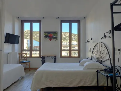 Au Nouvel Hôtel - servizio colazione