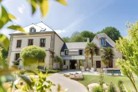 Manoir des Indes, The Originals Relais - parking
