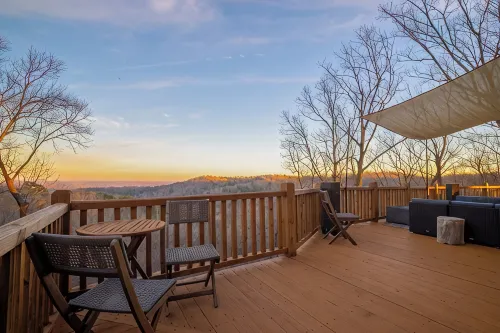 Hot Tub - Sauna - Mountain Getaway Only 15 Minutes from the City! - Chalets
