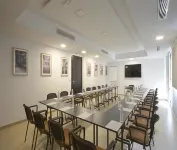 Maia Hotel Suites - Apartments