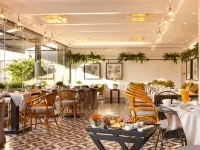 The Excelsior Hotel - Pet friendly