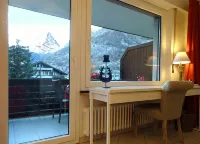 Zermatt centre - High standing all mod cons rental - View of the Cervin - 2성급