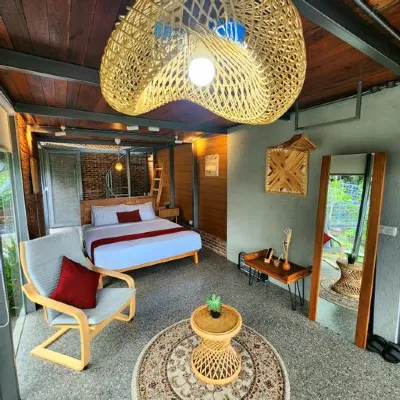 Villa Tibra Hotels near WISATA AIR KP.CIJAMBE CICANGKANG HILIR
