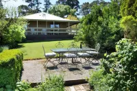 Lavender Farm Hotels in Badger Creek