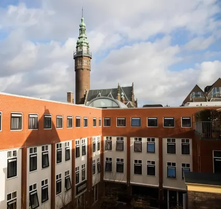 Hotel the Happy Traveler Отели рядом с достопримечательностью «Simplon Poppodium»