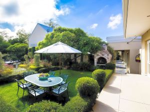 Lemoenkloof Boutique Hotel