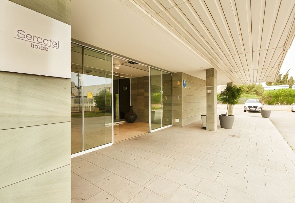 3. 세르코텔 산트 ..