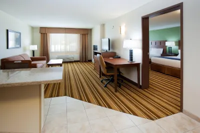 Holiday Inn Express & Suites Los Alamos Entrada Park