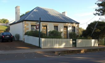 Bridge Cottage Sargeants & Armoury Cottages 1823