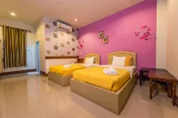 The Areaac Hotels in Hang Chat District