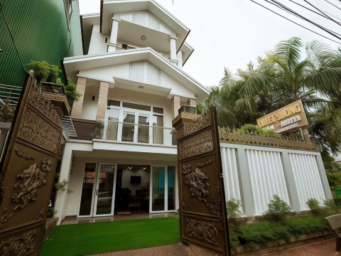 Tuyet Suong Villa Hotel