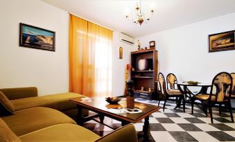 Apartment Glomazic