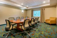 Candlewood Suites FT Myers I-75