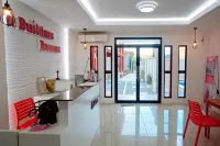 RedDoorz Plus @ DBuilders Poblacion BGC