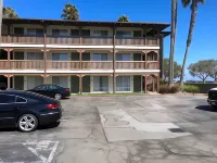 Vagabond Inn Executive SFO Hotels near Downtown