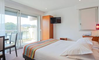 Tiercé Hotel