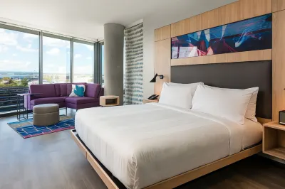 Aloft San Juan Hotels near Agencia #128