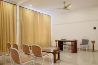 Victoria Bed & Breakfast Hotel di Blimbing