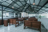 Fortview Suites فنادق في Kasaragod