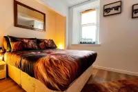 Remarkable 1-Bed Apartment in Dundee