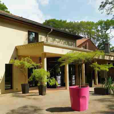 ENZO HOTELS METZ AMNEVILLE By KYRIAD DIRECT Hotel Exterior