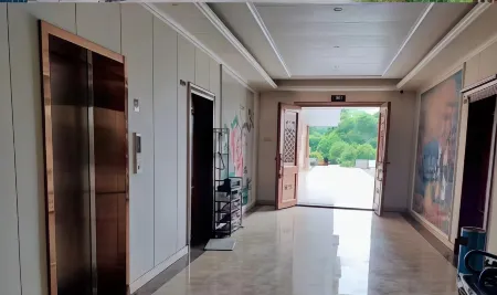 Lechang Jicheng Meiju Homestay Отели в г. Лечан