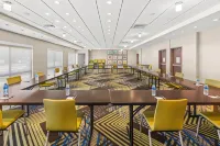 Holiday Inn Express & Suites Suisun City Hotel a Fairfield
