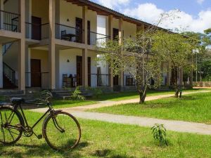 Lario Resort Sigiriya