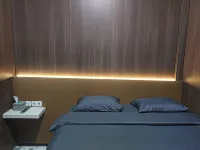 V Quin