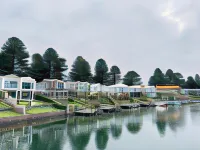 A1 Motels and Apartments Port Fairy فنادق في بورت فيري