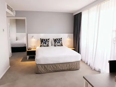 Mercure Brisbane Spring Hill