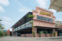 Sans WM Hotel Blitar Hotels in Kepanjenkidul