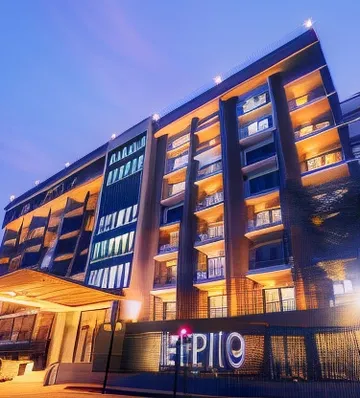 รูปภาพของวี แกรนด์ เอเวอร์ 9