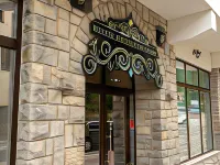 Excelsior Boutique Hotel Sinaia 佩列斯城堡（Peles Castle）附近的飯店