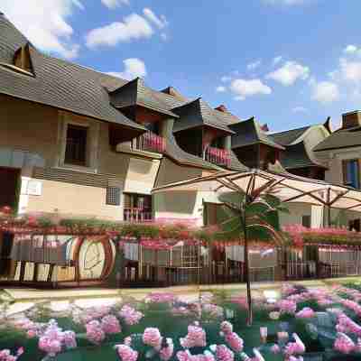 Hotel La Croix Blanche Fontevraud Hotel Exterior
