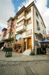 Sultan Corner Suites Hotels near REMETTA