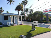 Sands of Islamorada Hotels in Layton