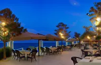 Luxurious and Panoramic Apartment at the Beach. Hotels near Nirvana Beach