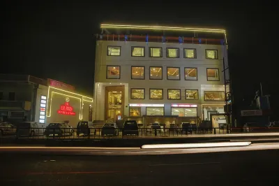 Grand Hotel Nawanshahr Hotels in Shahid Bhagat Singh Nagarin piirikunta